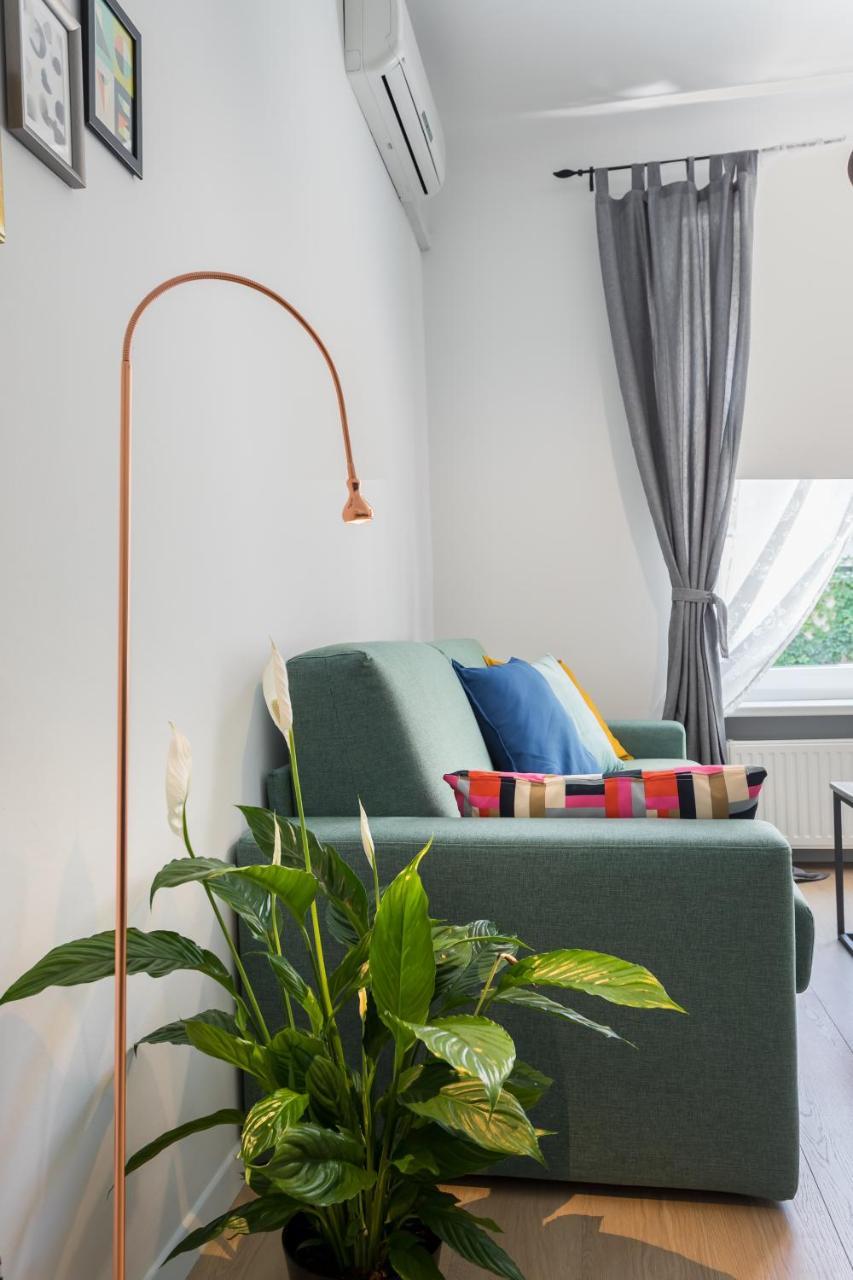 Go2Zagreb Chick Apartment Private Parking Available Bagian luar foto